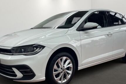 VW Polo 50.669 km 18.950 € Velbert 42553