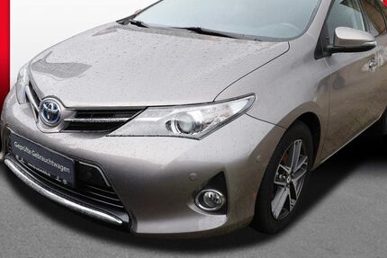Toyota Auris 57.000 km 13.989 € Marl 45772