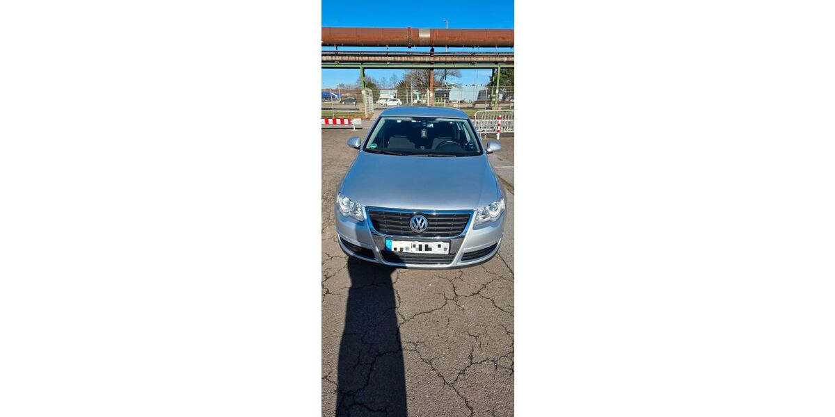 VW Passat 138.500 km 3.500 &euro; Duisburg 47166