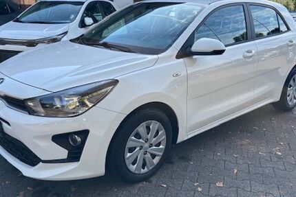 Kia Rio 71.222 km 11.990 € Gladbeck 45968