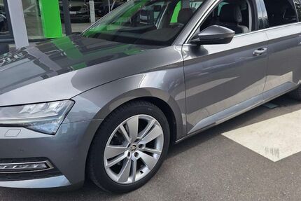 Skoda Superb 63.000 km 27.880 € Essen 45326