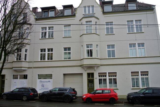 Etagenwohnung Mülheim an der Ruhr Mitte-Ost - 3 Zimmer, 98 m&sup2;, 650&euro; | Angebot:26093761