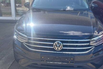 VW Tiguan 30.000 km 28.399 &euro; Oer- Erkenschwick 45739