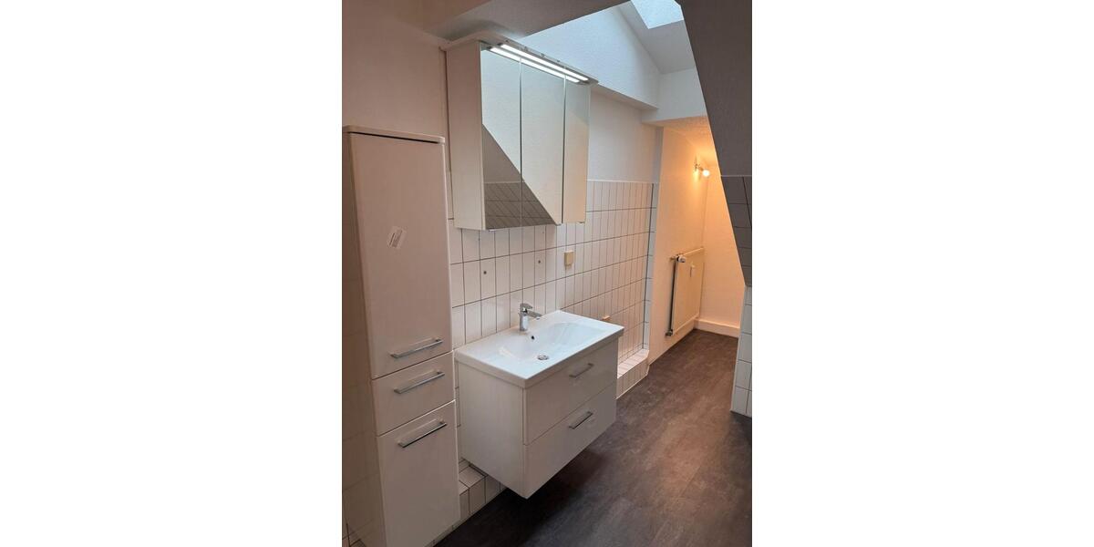 Dachgeschoßwohnung Bottrop - 3 Zimmer, 55 m&sup2;, 520&euro; | Angebot:26164522