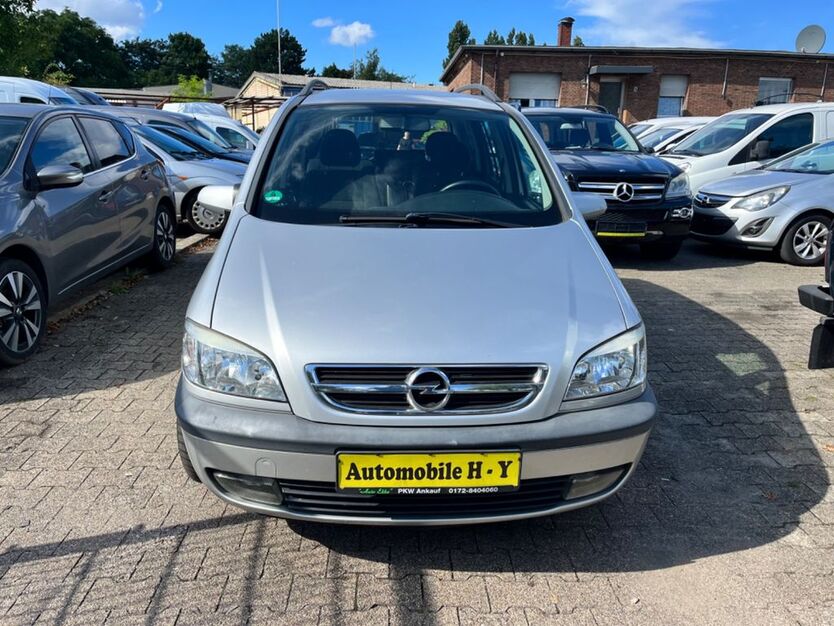 Opel Zafira 170.000 km 2.999 € Bottrop 46238