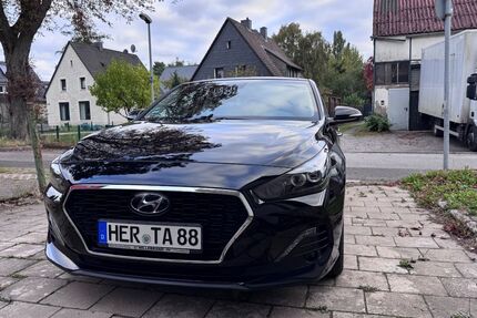 Hyundai i30 122.000 km 13.900 € Herne 44629