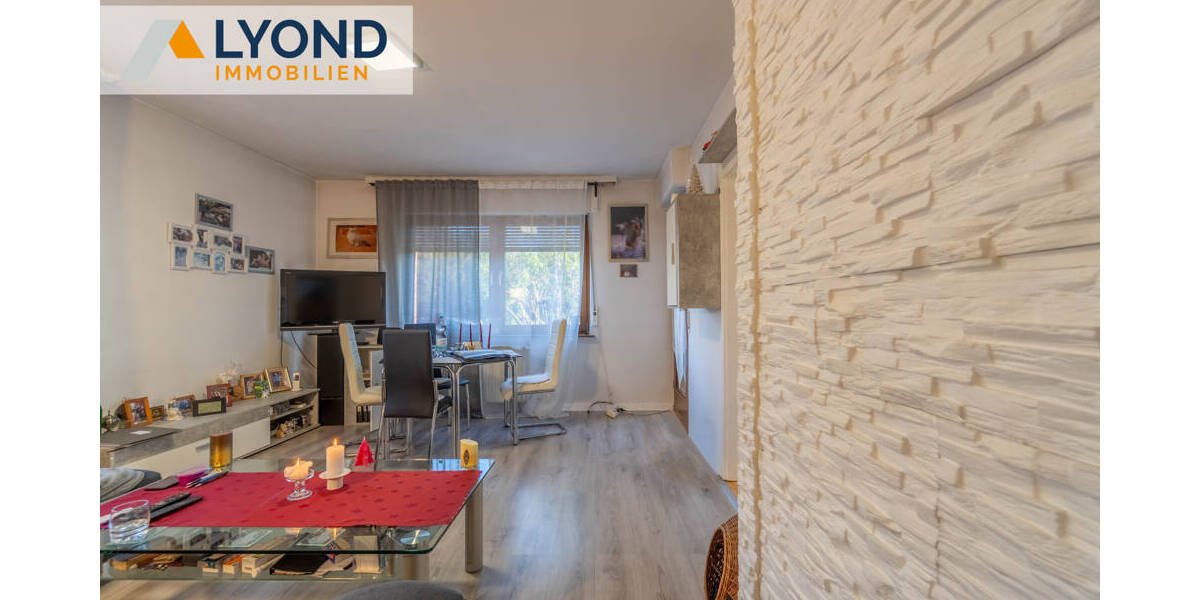 Exponierte Lage in Moers-Kapellen Doppelhaushälfte mit Potenzial- ruhige und zentrale Lage 8 zimmer