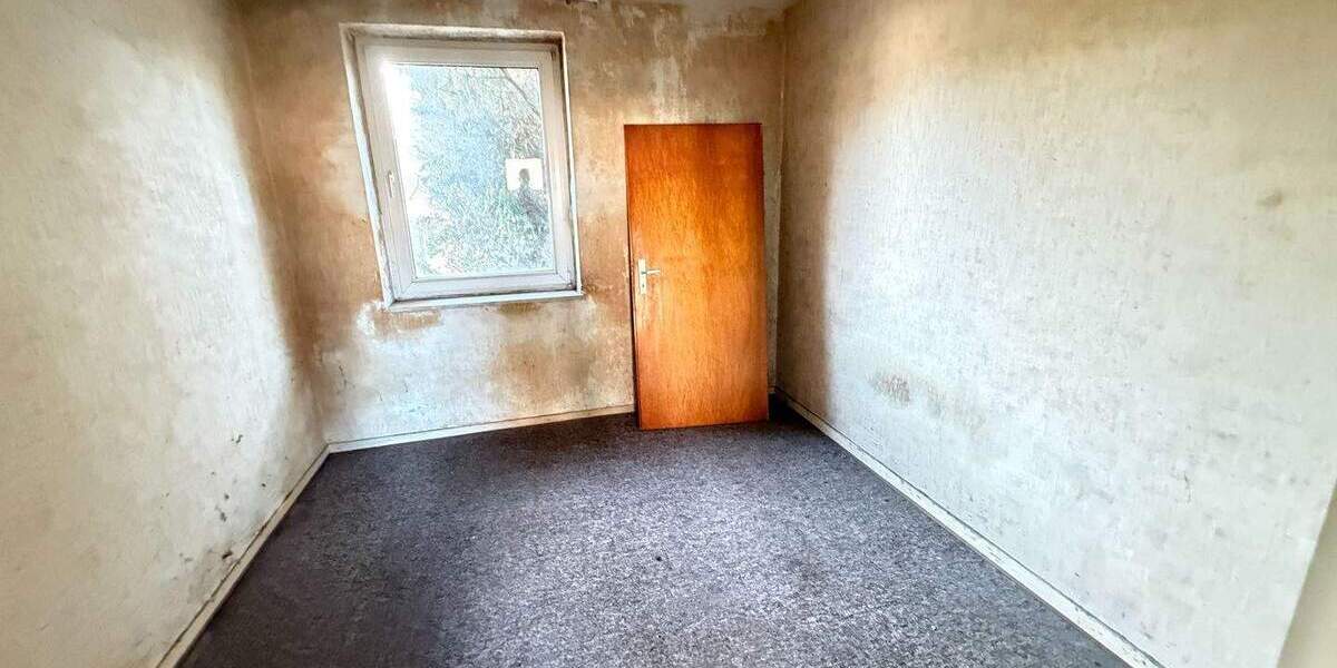 Reihenmittelhaus Duisburg Beeck - 4 Zimmer, 73 m&sup2;, 119.000&euro; | Angebot:25534763