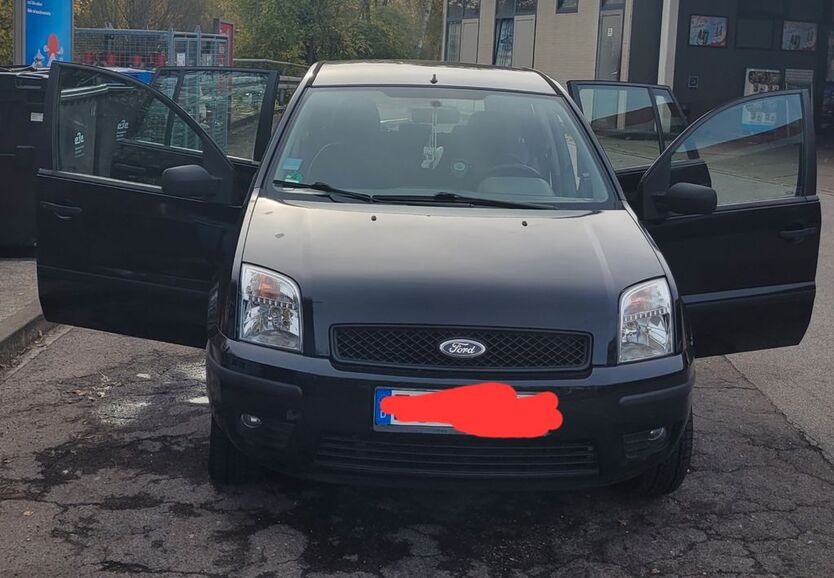 Ford Fusion 164.325 km 2.600 € Essen 45139