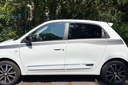 Renault Twingo 88.372 km 7.499 &euro; Duisburg 47228