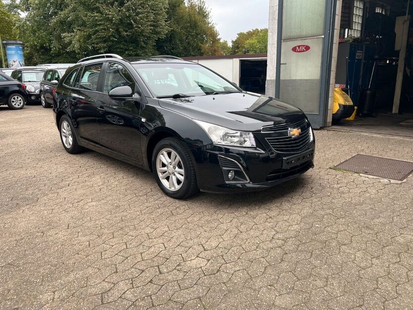 Chevrolet Cruze 196.000 km 4.980 € Essen 45141