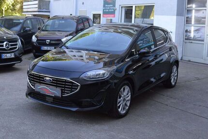 Ford Fiesta 19.800 km 12.950 &euro; Mülheim an der Ruhr 45473