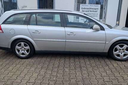 Opel Vectra 300.321 km 1.950 € Düsseldorf 40472