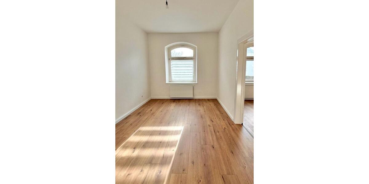 Erdgeschoßwohnung Castrop-Rauxel Rauxel - 4 Zimmer, 130 m&sup2;, 1.650&euro; | Angebot:24850383