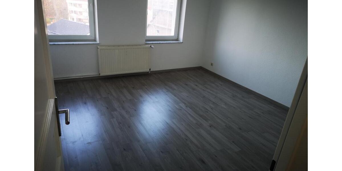 Maisonettenwohnung Duisburg Rheinhausen - 4 Zimmer, 120 m&sup2;, 1.100&euro; | Angebot:26063741