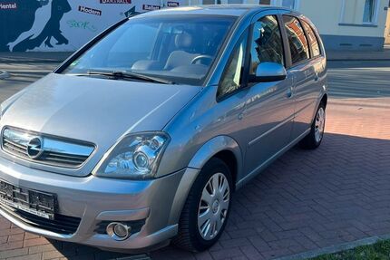 Opel Meriva 76.000 km 5.490 &euro; Recklinghausen 45657