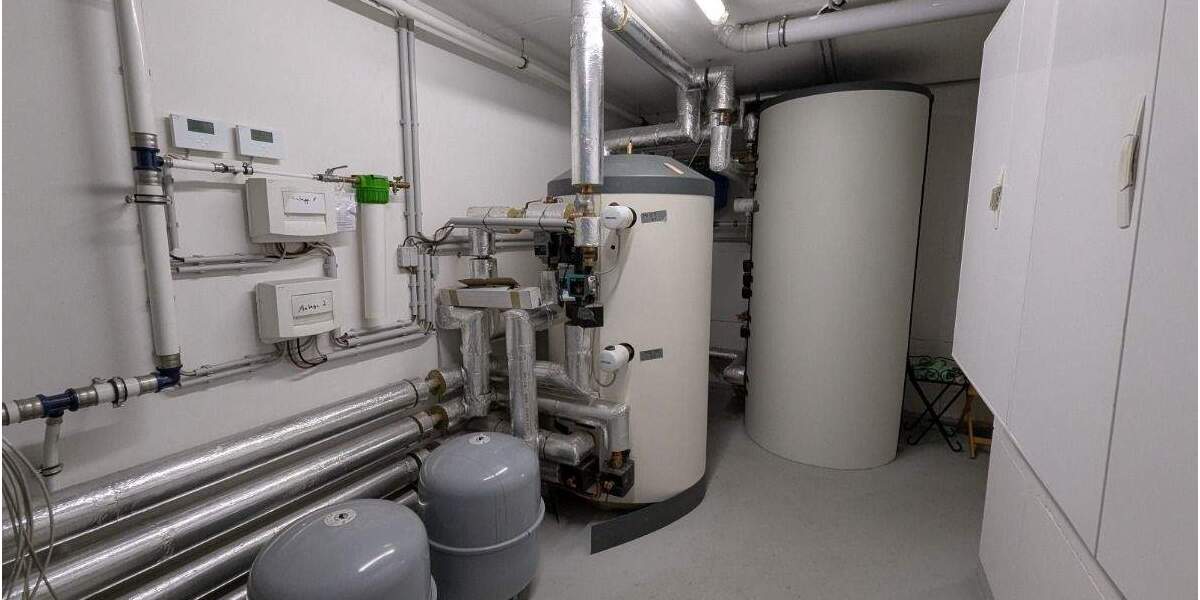 Luxus im Niedrigenergiestandard A+ * Barrierefreie Neubauwohnung, 2 Balkone + hochwertige Küche 4 zimmer