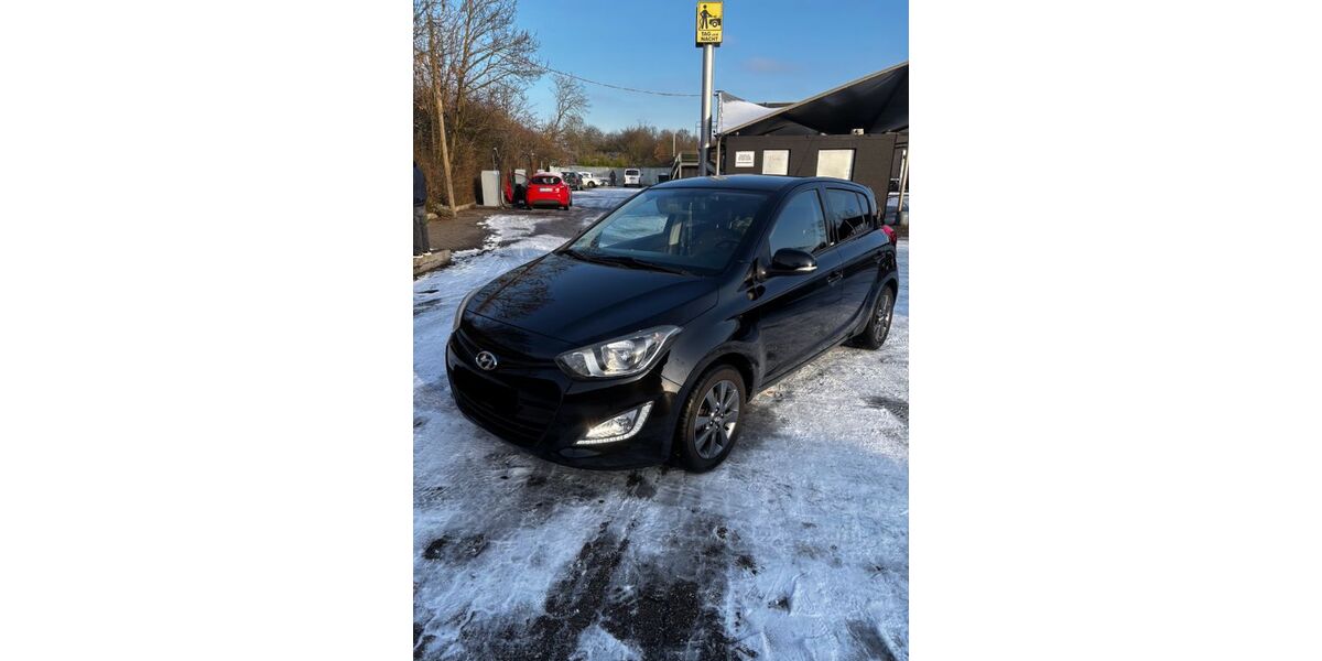 Hyundai i20 152.800 km 5.700 &euro; Moers 47441