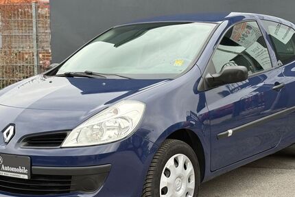 Renault Clio 76.700 km 3.300 &euro; Essen 45139