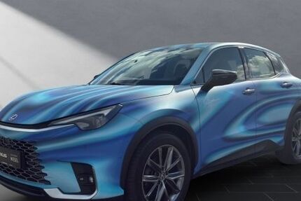 Lexus LBX 1.555 km 37.950 € Wesel 46485