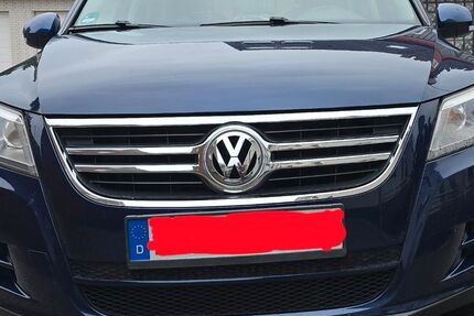 VW Tiguan 330.000 km 5.700 € Dinslaken 46539