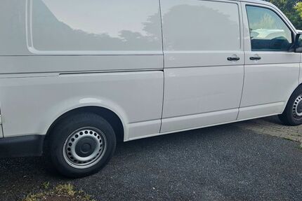 VW T5 Transporter 220.000 km 11.900 &euro; Essen 45327