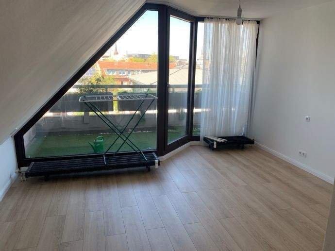 Etagenwohnung Moers Moers-Mitte - 3 Zimmer, 85 m&sup2;, 930&euro; | Angebot:25928256
