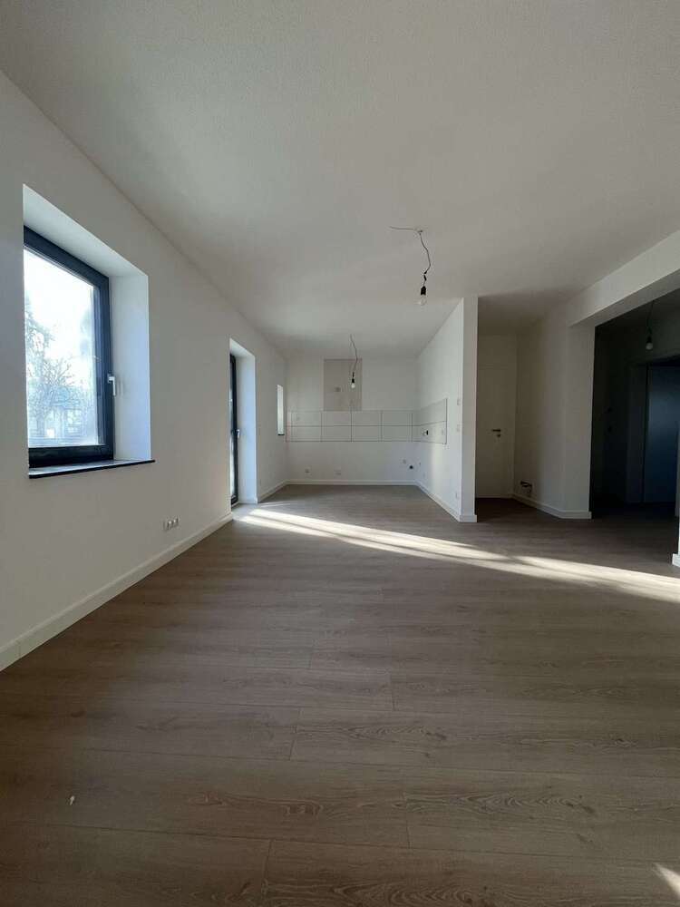 Wohnung zum Mieten in Krefeld 1.060 € 85 m²