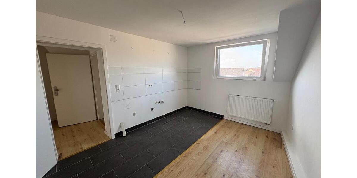 Dachgeschoßwohnung Herten - 4 Zimmer, 100 m&sup2;, 750&euro; | Angebot:26268778
