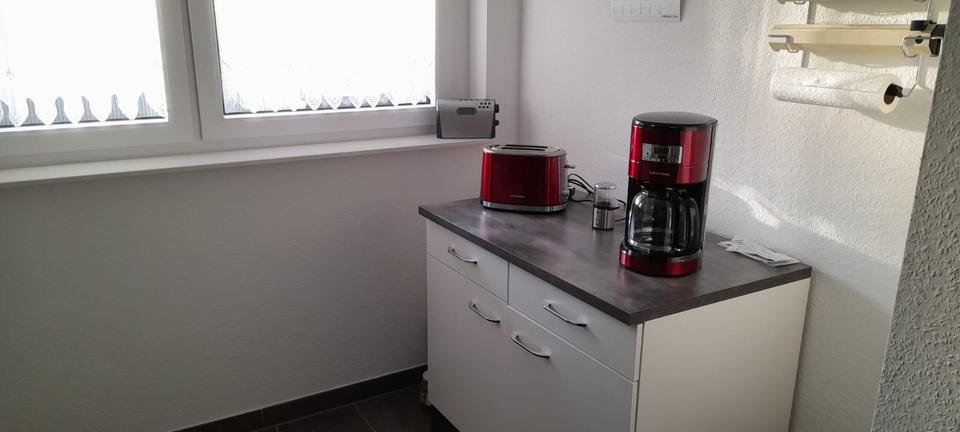 Etagenwohnung Gelsenkirchen Ückendorf - 2 Zimmer, 72 m&sup2;, 700&euro; | Angebot:25236290