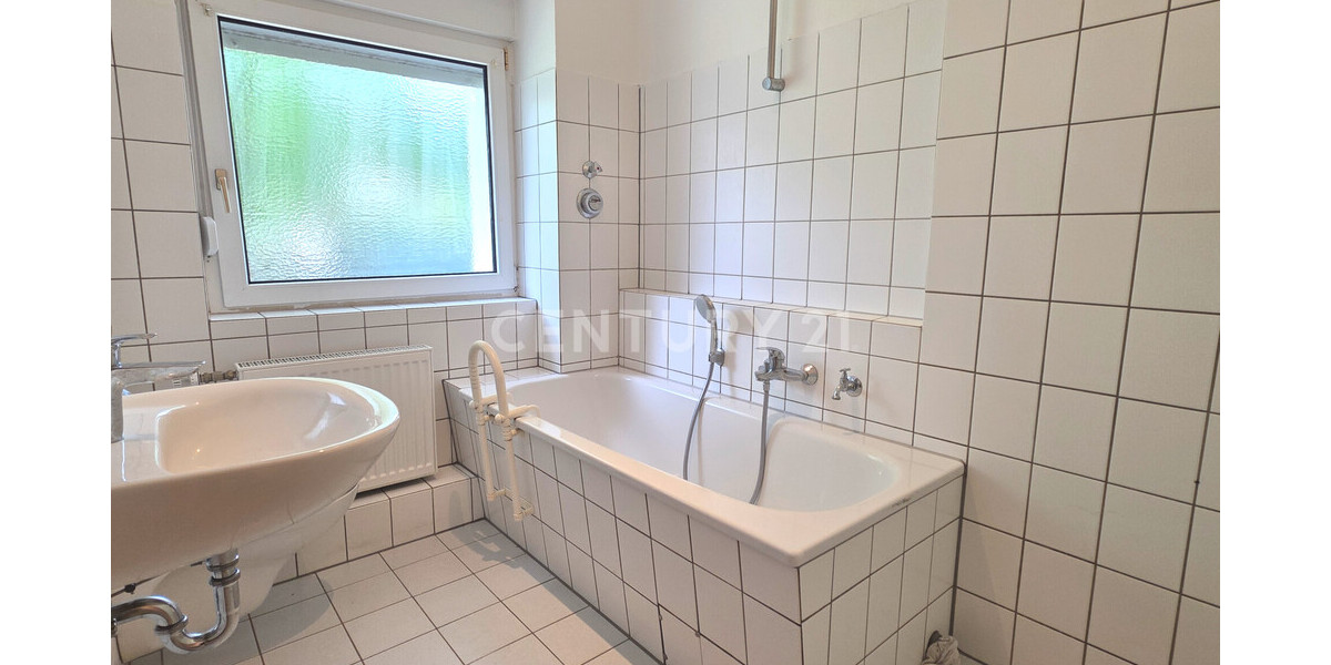 Wohnliches Zuhause mit Balkon - Etagenwohnung Herne Sodingen | Angebot:27395832