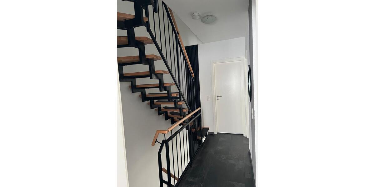Reihenhaus Essen Stadtbezirk VI - 5.5 Zimmer, 120 m&sup2;, 389.000&euro; | Angebot:27159892