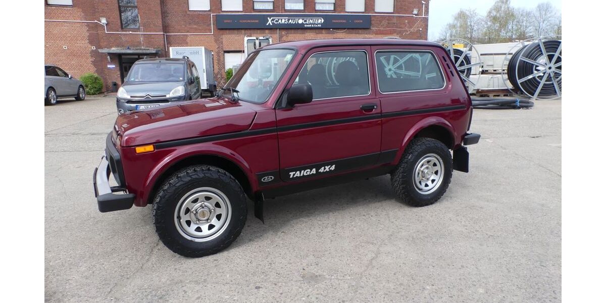 Lada Taiga 65.507 km 8.950 &euro; Essen 45309
