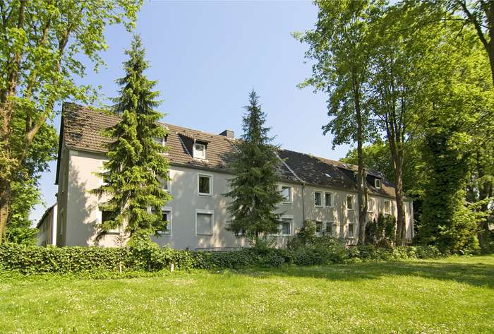 Etagenwohnung Gelsenkirchen Resser Mark - 2 Zimmer, 37 m&sup2;, 289&euro; | Angebot:27134162