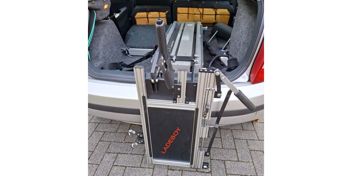 Skoda Fabia 137.973 km 2.500 &euro; Duisburg 47119