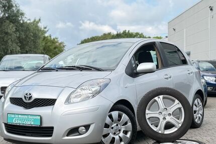 Toyota Yaris 70.873 km 7.999 &euro; Rheinberg 47495
