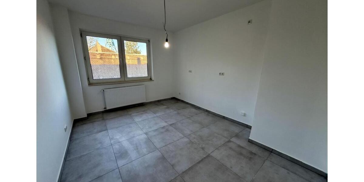 Etagenwohnung Bochum - 3.5 Zimmer, 80 m&sup2;, 1.100&euro; | Angebot:24930520