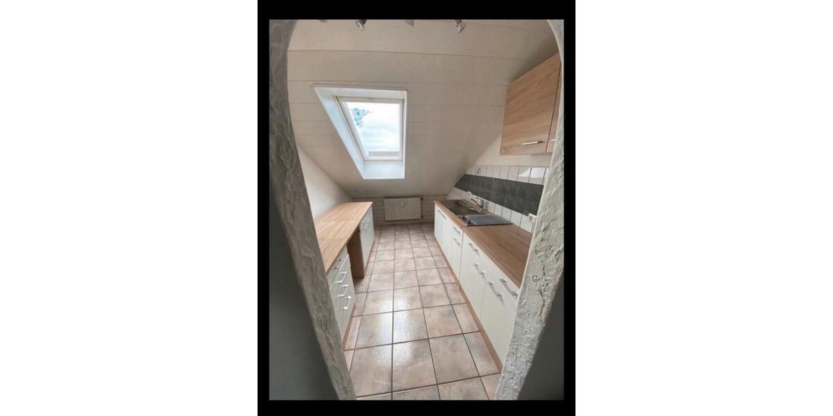 Dachgeschoßwohnung Moers Rheinkamp - 2 Zimmer, 60 m&sup2;, 480&euro; | Angebot:26321235