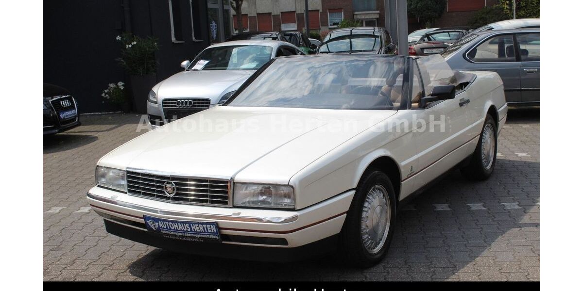 Cadillac Allante 175.000 km 10.800 € Herten 45699
