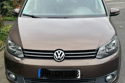 VW Touran 148.000 km 7.900 € Mülheim an der Ruhr 45470