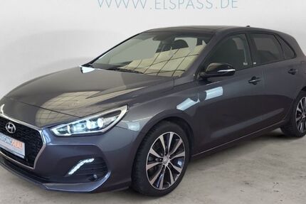 Hyundai i30 72.701 km 15.489 &euro; Moers 47445