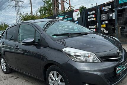 Toyota Yaris 49.600 km 9.000 &euro; Bottrop 46238