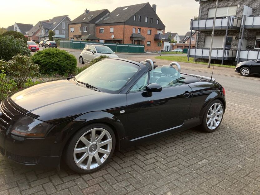 Audi TT 122.000 km 8.600 € Bottrop 46244