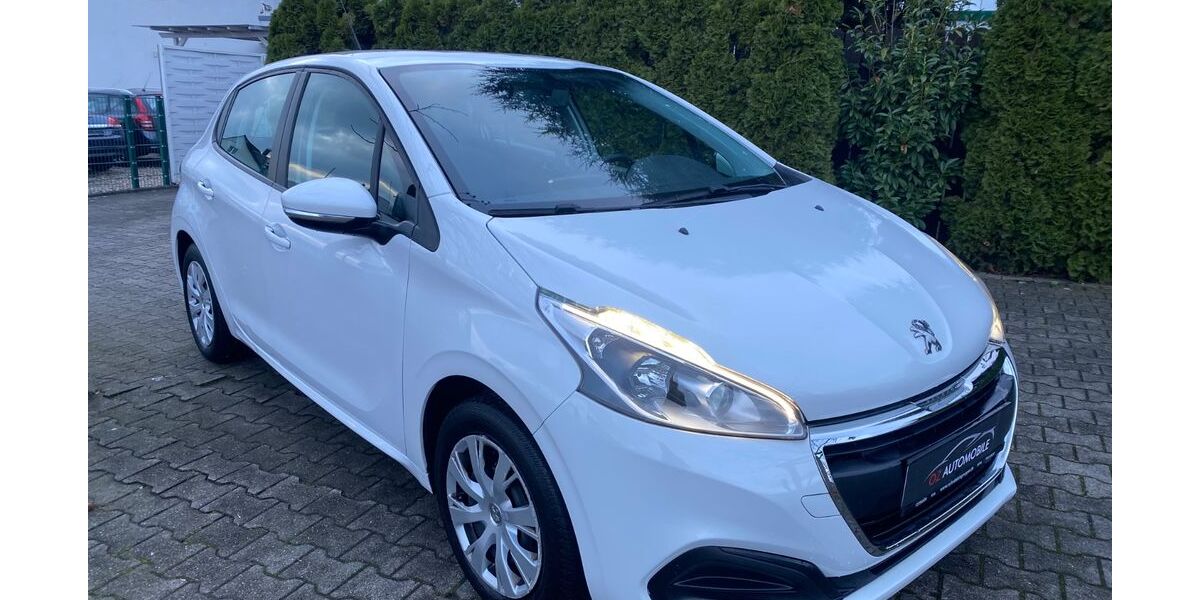 Peugeot 208 91.500 km 5.890 &euro; Oer Erkenschwick 45739