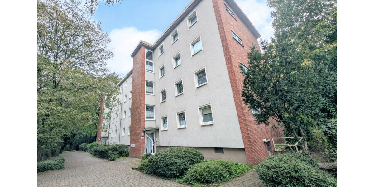 **Balkon gefällig? +Raufasertapeten +neuer Laminat +Tageslichtbad +großzügig** 3 zimmer