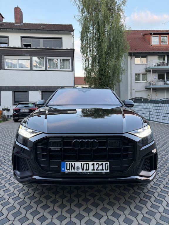Audi Q8 75.000 km 61.000 € Gelsenkirchen 45886