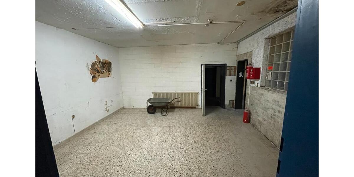 Geschäfts- Büro und Lagerfläche zu vermieten in Oberhausen zimmer