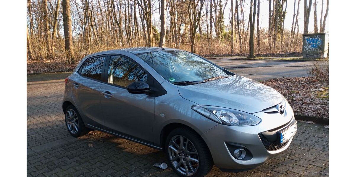 Mazda 2 26.000 km 7.500 &euro; Gelsenkirchen 45891