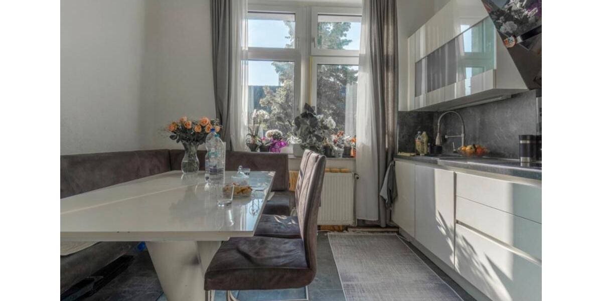 Etagenwohnung Duisburg Duisburg-Mitte - 4 Zimmer, 85 m&sup2;, 120.000&euro; | Angebot:26869302