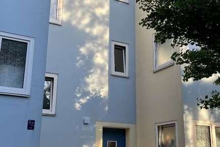 Wohnung Duisburg Duisburg-Mitte - 2 Zimmer, 75 m&sup2;, 650&euro; | Angebot:27086007
